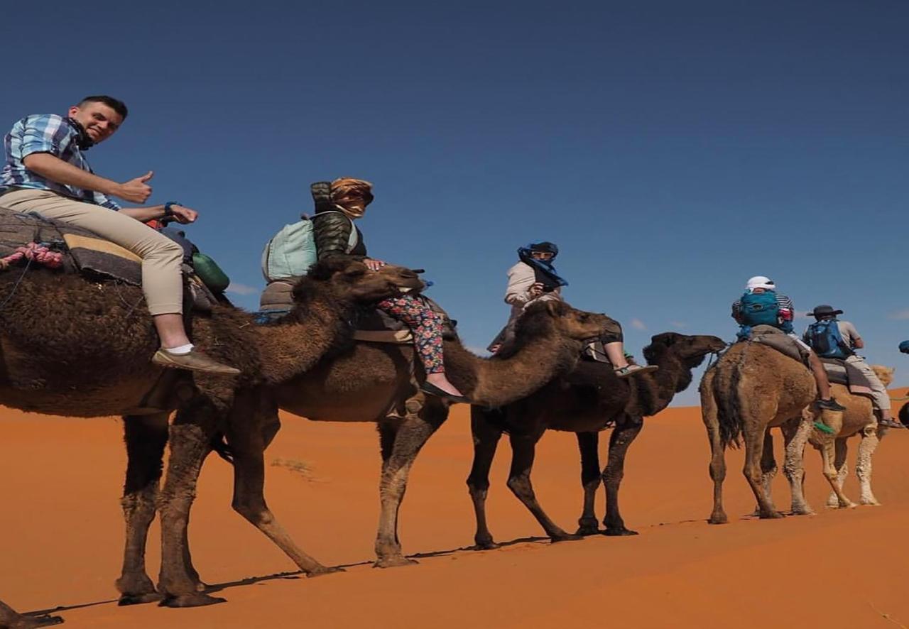 Merzouga Luxury Camp Екстер'єр фото