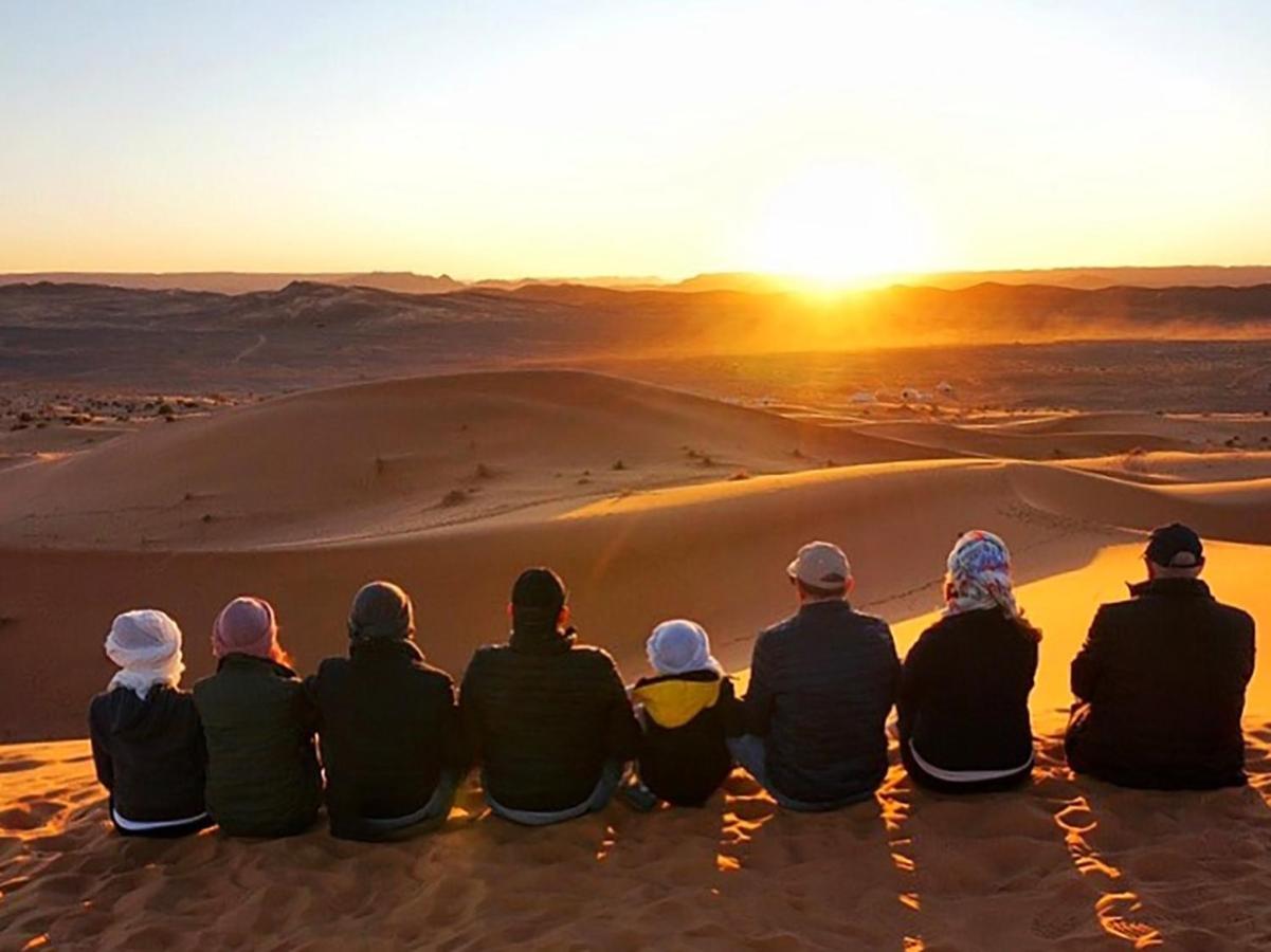 Merzouga Luxury Camp Екстер'єр фото