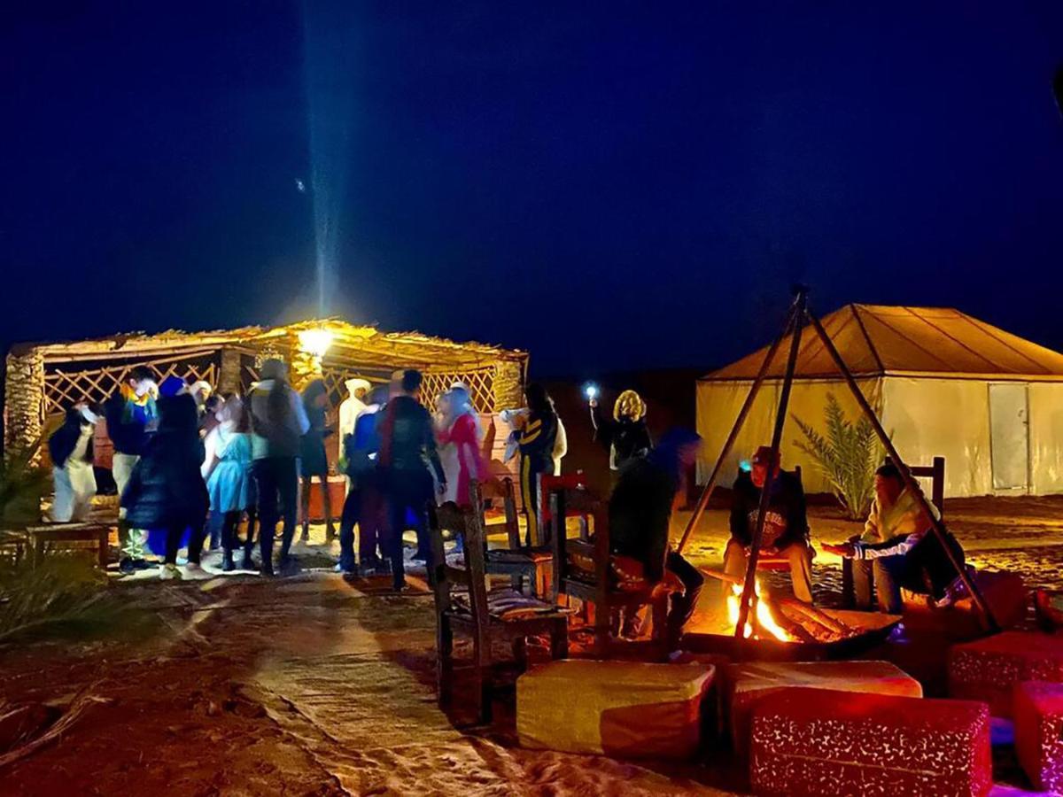 Merzouga Luxury Camp Екстер'єр фото