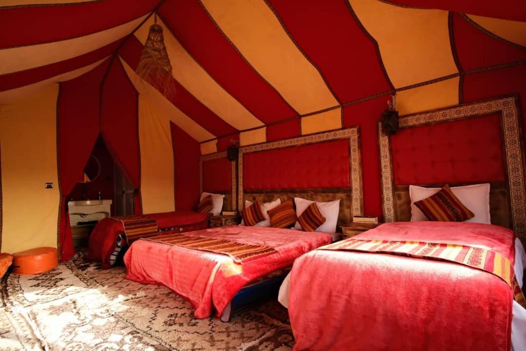 Merzouga Luxury Camp Екстер'єр фото
