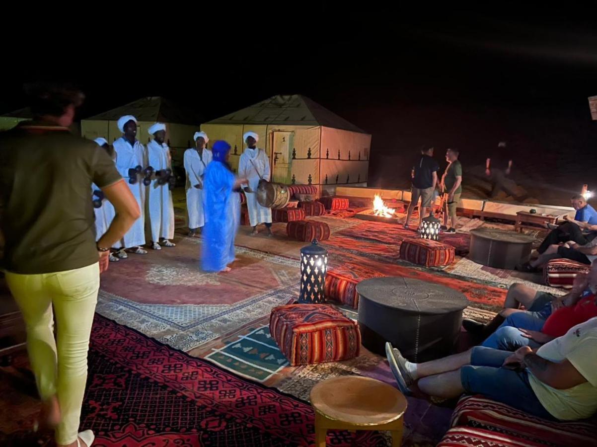 Merzouga Luxury Camp Екстер'єр фото