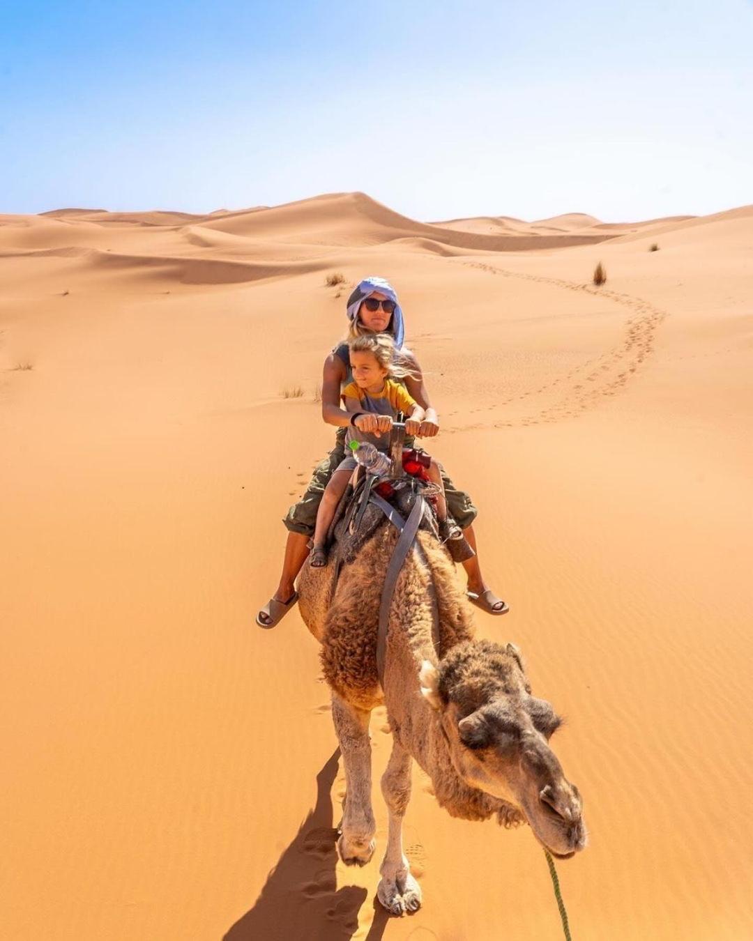 Merzouga Luxury Camp Екстер'єр фото