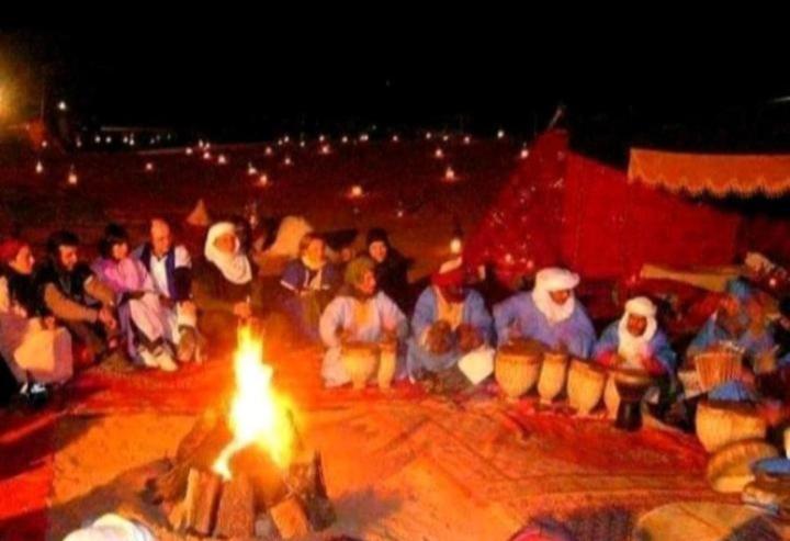 Merzouga Luxury Camp Екстер'єр фото